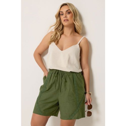 Short Vert Kaki En Crochet À Cordon De Serrage Size 44 - Yours - Modalova