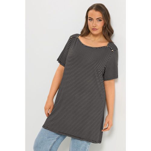 Tshirt Noir À Rayures Avec Détails À Clous Size 44 - Yours - Modalova