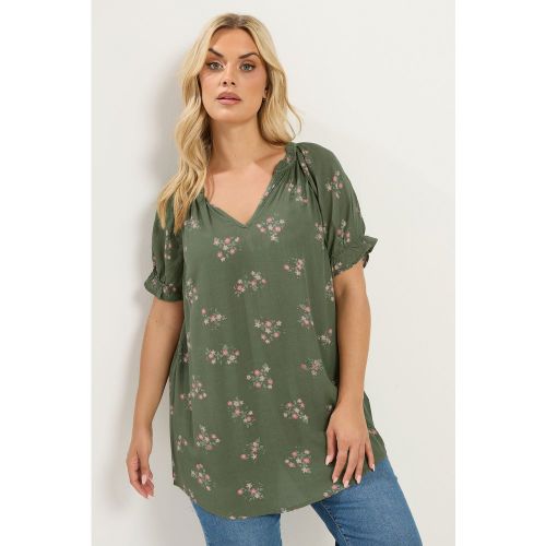 Chemisier Vert À Encolure Fendue Et Imprimé Fleurs Size 66-68 - Yours - Modalova