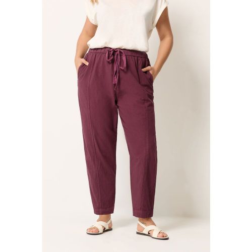Pantalon Coupe Barrel En Coton Léger Rouge Size 50-52 - Yours - Modalova