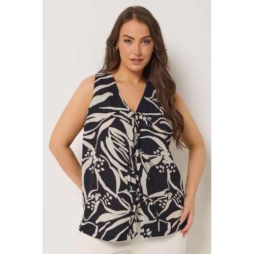 Débardeur Noir À Fleurs À Nouer Sur Le Devant Size 50-52 - Yours - Modalova