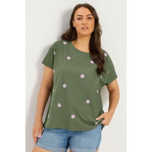 Tshirt Vert Kaki Brodé De Marguerites Size 50-52 - Yours - Modalova