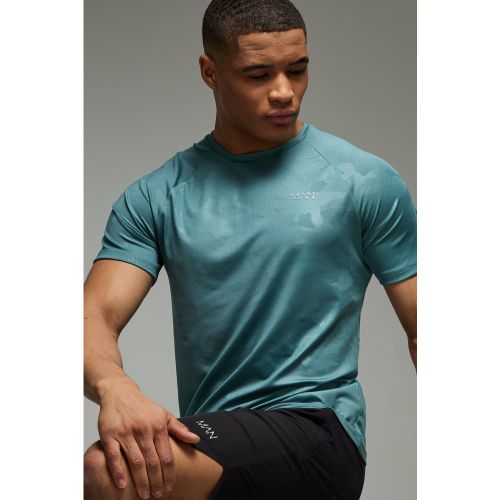T-shirt de sport performance imprimé camouflage - MAN Active homme - S - Boohooman - Modalova