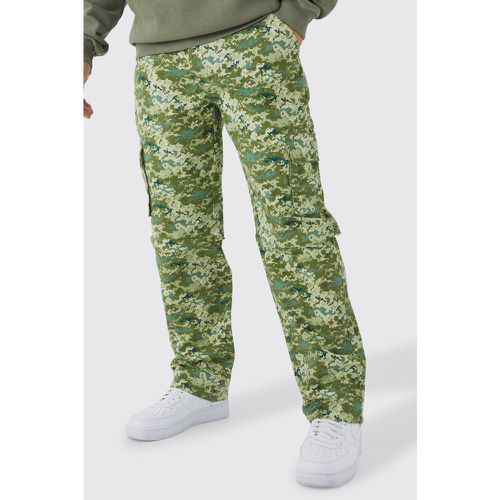 Pantalon cargo zippé à imprimé camouflage - Boohooman - Modalova