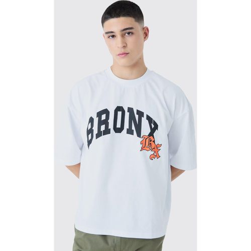 Oversized Boxy Extended Neck Bronx T-shirt - Boohooman - Modalova