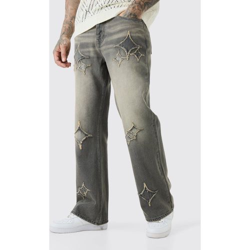 Tall Relaxed Rigid Flare Self Fabric Applique Gusset Jeans - Boohooman - Modalova