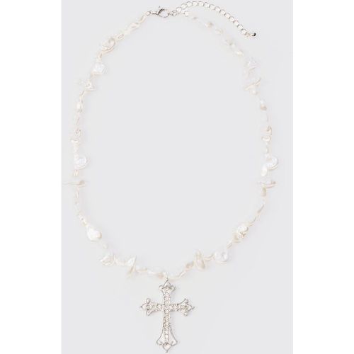 Iced Cross Pearl Necklace In Silver - Boohooman - Modalova