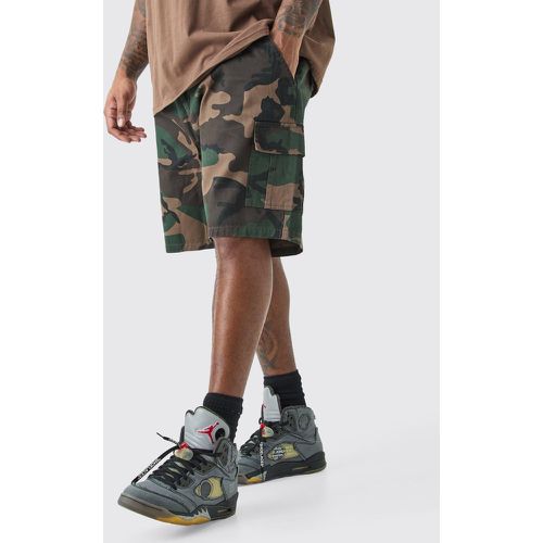 Grande taille - Short cargo à taille fixe et imprimé camouflage - 38 - Boohooman - Modalova