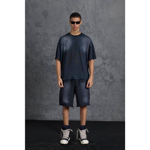 Loose Fit Jersey Shorts With Distressing homme - Boohooman - Modalova