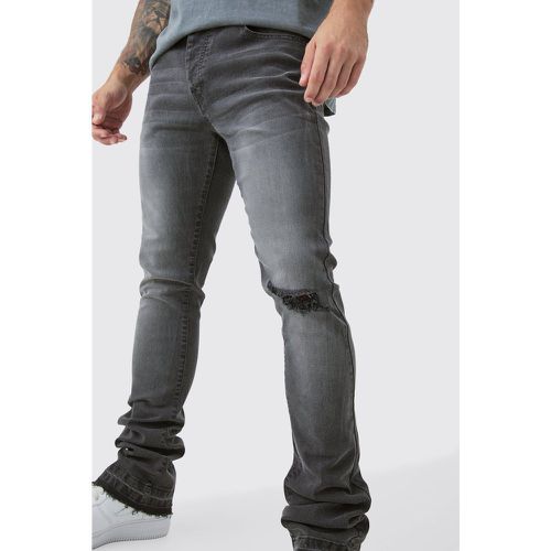 Jean flare skinny à genoux déchirés - 28R - Boohooman - Modalova