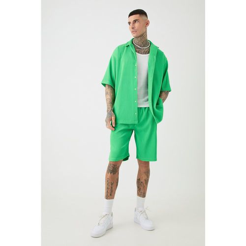 Tall Oversized Short Sleeve Pleated Shirt & Short In Green - Boohooman - Modalova