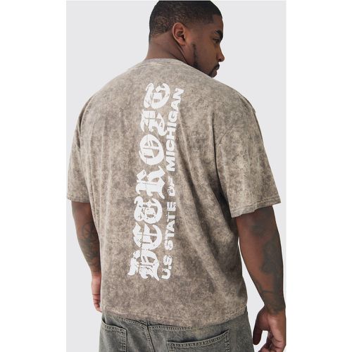 Plus Oversized Boxy Gothic Text Washed T-shirt - XXXL - Boohooman - Modalova