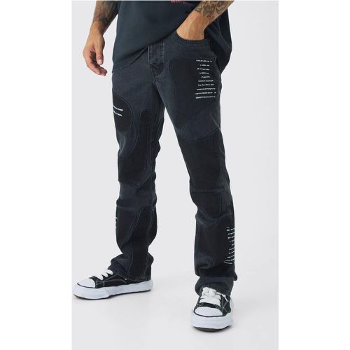 Jean flare rigide à écussons - 28R - Boohooman - Modalova