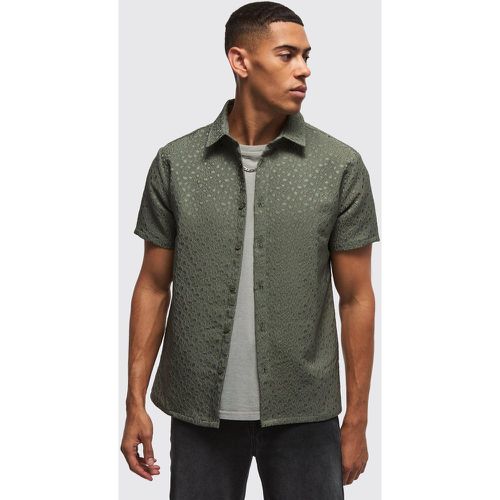 Chemise droite à imprimé léopard - S - Boohooman - Modalova