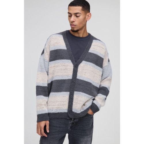 Cardigan oversize rayé en maille brossée - S - Boohooman - Modalova