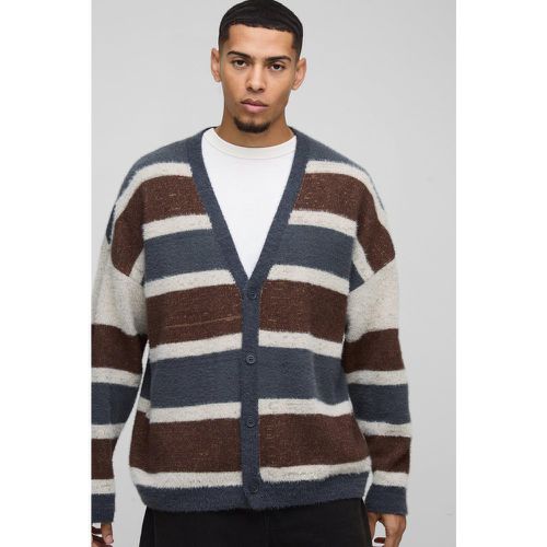 Cardigan oversize rayé en maille brossée - S - Boohooman - Modalova