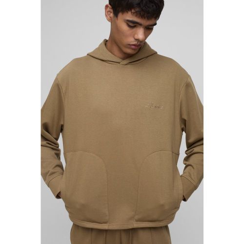 Regular Fit Tonal Embroidered Welt Pocket Hoodie - S - Boohooman - Modalova