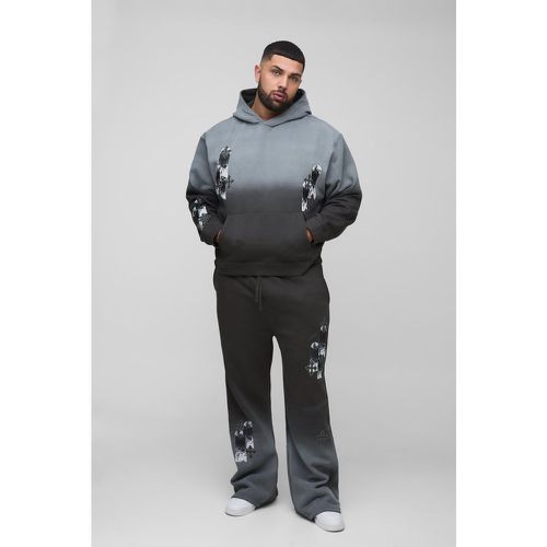 Grande Taille - Survêtement Oversize Délavé À Imprimé Croisé - Xxxl - boohoo - Modalova