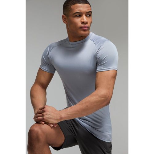 T-shirt de sport léger à manches raglan - MAN Active homme - 2XL - Boohooman - Modalova