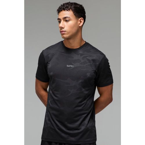 T-shirt de sport à imprimé camouflage - MAN Active homme - S - Boohooman - Modalova