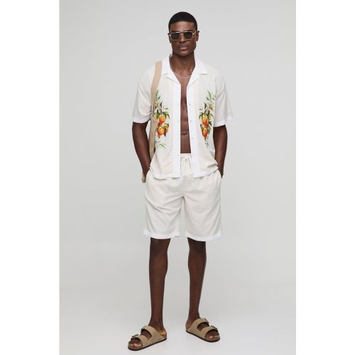 Ensemble oversize à imprimé orange synthétique avec chemise et short - S - Boohooman - Modalova