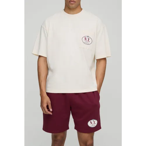 Ensemble oversize avec t-shirt brodé et short - S - Boohooman - Modalova