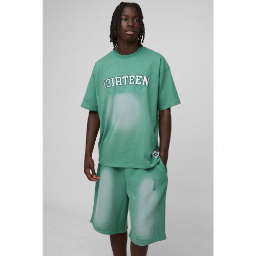 Ensemble oversize à imprimé graffiti avec t-shirt délavé et Bermuda - S - Boohooman - Modalova
