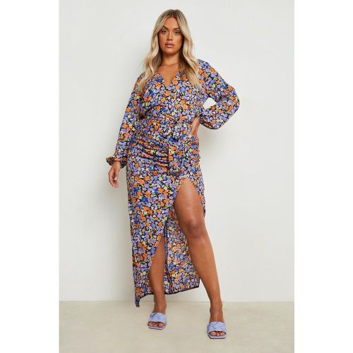 Grande Taille - Robe Portefeuille Froncée À Imprimé Fleuri - 56 - boohoo - Modalova