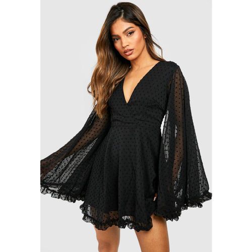 Robe Patineuse À Manches Évasées En Mousseline De Soie - 46 - boohoo - Modalova