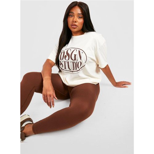 Grande Taille - T-Shirt Oversize À Slogan Dsgn Studio - Blanc Écru - 44, Blanc Écru - boohoo - Modalova
