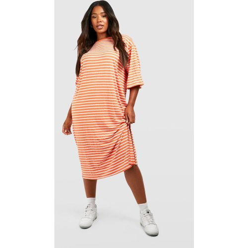 Grande Taille - Robe T-Shirt Rayée En Jersey - 44 - boohoo - Modalova