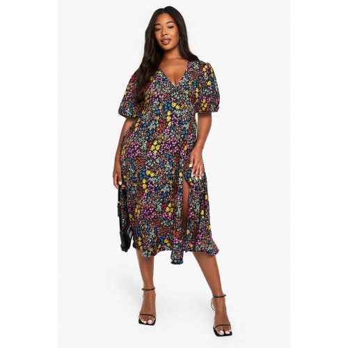 Grande Taille - Robe Babydoll Fleurie - 56 - boohoo - Modalova