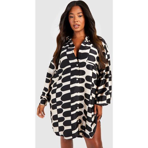 Grande Taille - Robe Chemise Oversize Imprimée - 48 - boohoo - Modalova