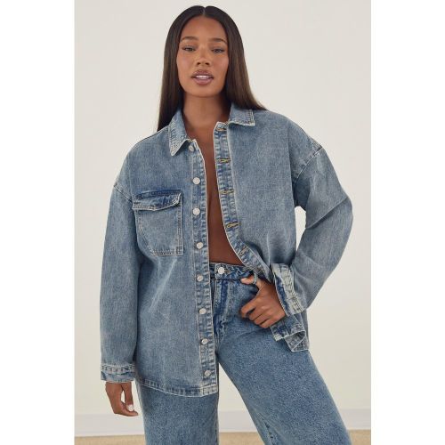 Grande Taille - Chemise En Jean À Poche - 44 - boohoo - Modalova