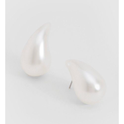 Tear Drop Earrings - One Size - boohoo - Modalova