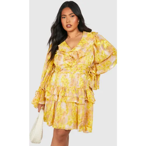 Grande Taille - Robe Patineuse Fleurie À Volants - 56 - boohoo - Modalova
