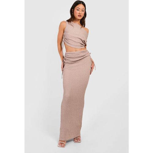 Tall" Crinkle Asymmetric Top & Midaxi Skirt Co-Ord - boohoo - Modalova