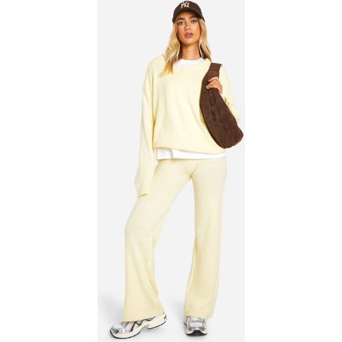 Ensemble En Maille Douce Avec Top À Col V Et Pantalon Large - L - boohoo - Modalova