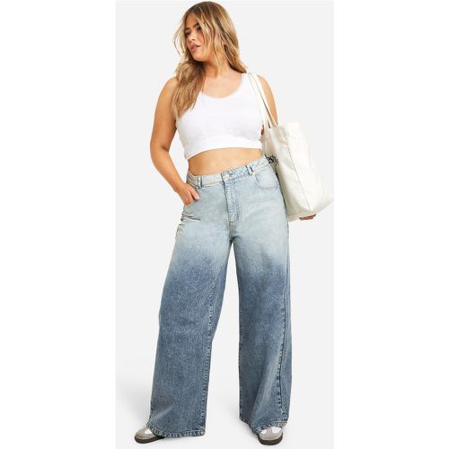 Grande Taille - Jean Basique Super Large Taille Haute - 50 - boohoo - Modalova