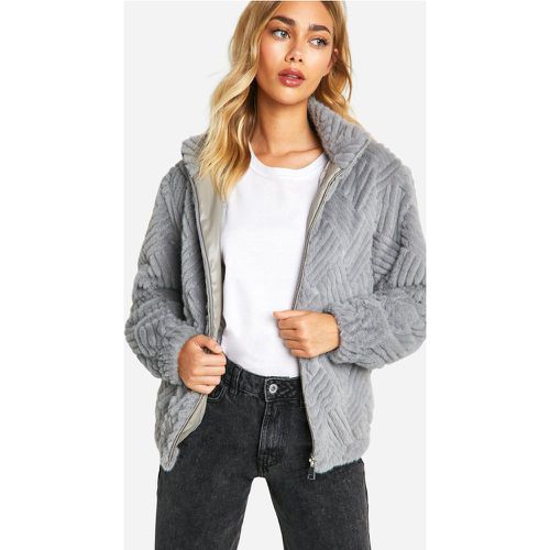 Veste Oversize En Fausse Fourrure - 36 - boohoo - Modalova