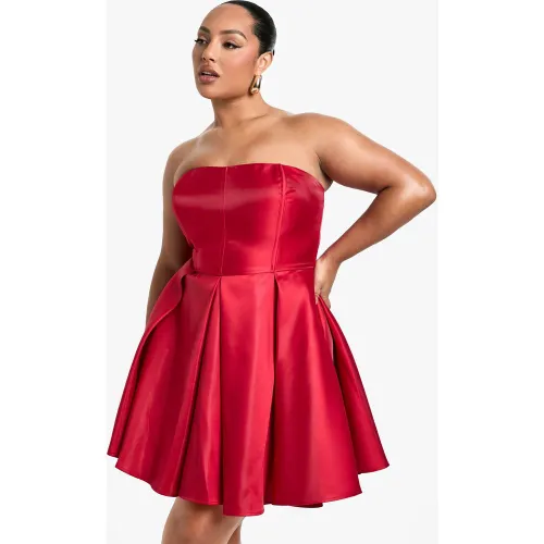 Grande Taille - Robe Bustier Plissée - 50 - boohoo - Modalova