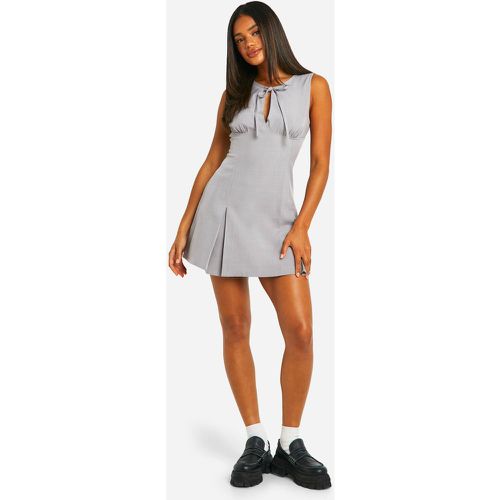 Robe Courte Plissée À Découpe - 42 - boohoo - Modalova