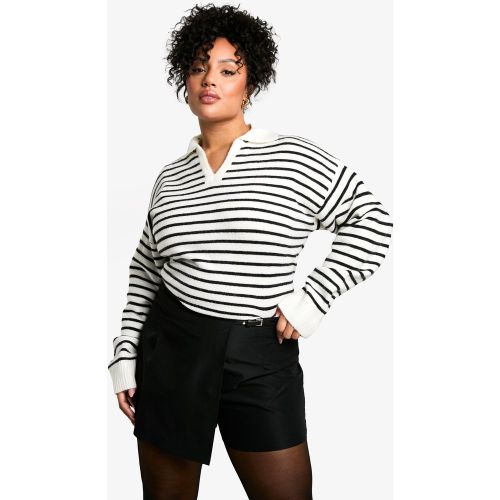 Grande Taille - Jupe-Short Portefeuille À Ceinture - 44 - boohoo - Modalova