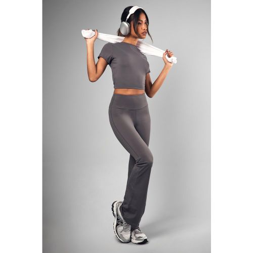 Legging Flare De Sport À Imprimé Dsgn Studio - S - boohoo - Modalova