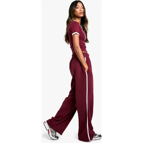 Ensemble À Surpiqûres Avec T-Shirt Et Jogging Droit - S - boohoo - Modalova