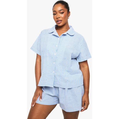 Grande Taille - Ensemble De Pyjama À Rayures Avec Chemise Et Short - 44 - boohoo - Modalova