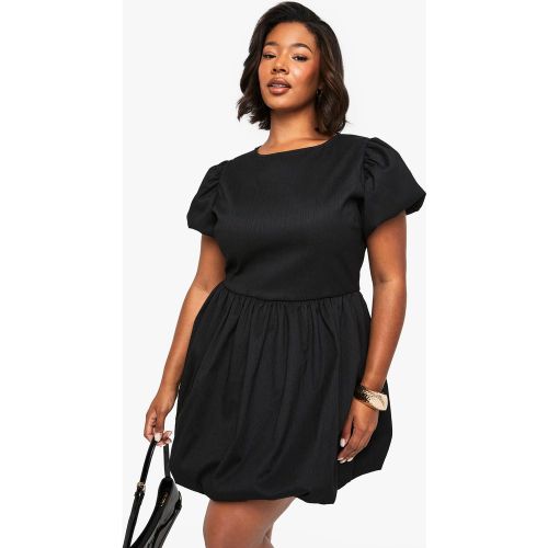 Grande Taille - Robe Patineuse Bouffante Texturée - 44 - boohoo - Modalova