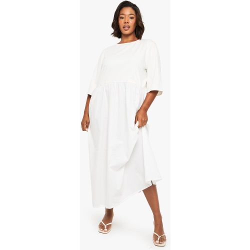 Grande Taille - Robe T-Shirt Contrastante - 44 - boohoo - Modalova