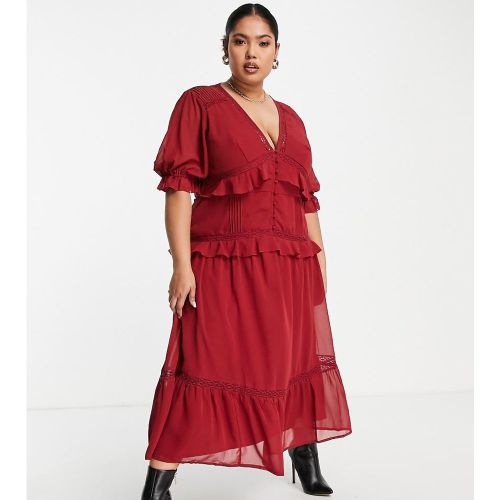 ASOS DESIGN Curve - Robe mi-longue boutonnée et étagée avec empiècements en dentelle - Bordeaux - ASOS Curve - Modalova