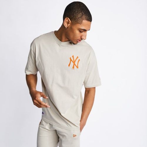 Mlb Stone Basketball Short - T-Shirts - new era - Modalova